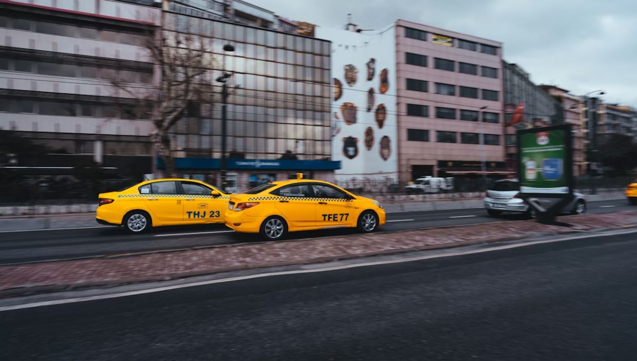 Towcester to Silverstone taxi