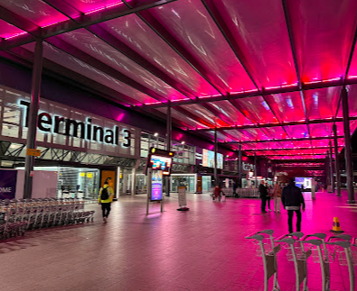 milton keynes airport taxi